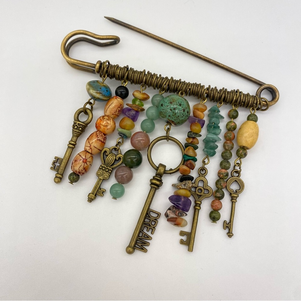 Kilt Pin Brooch Bohemian Style with Beads and Keys
